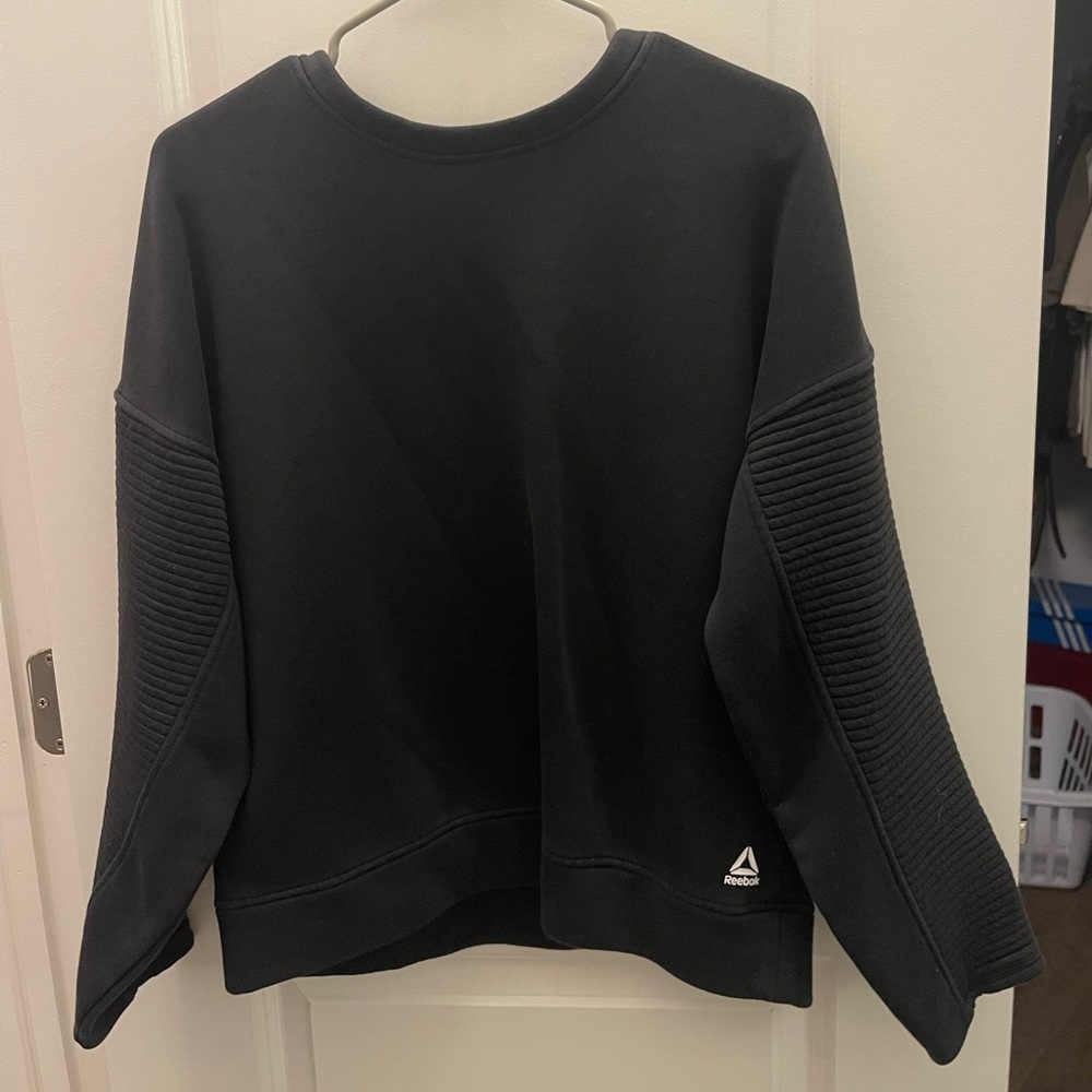 Women’s Reebok crewneck sweatshirt